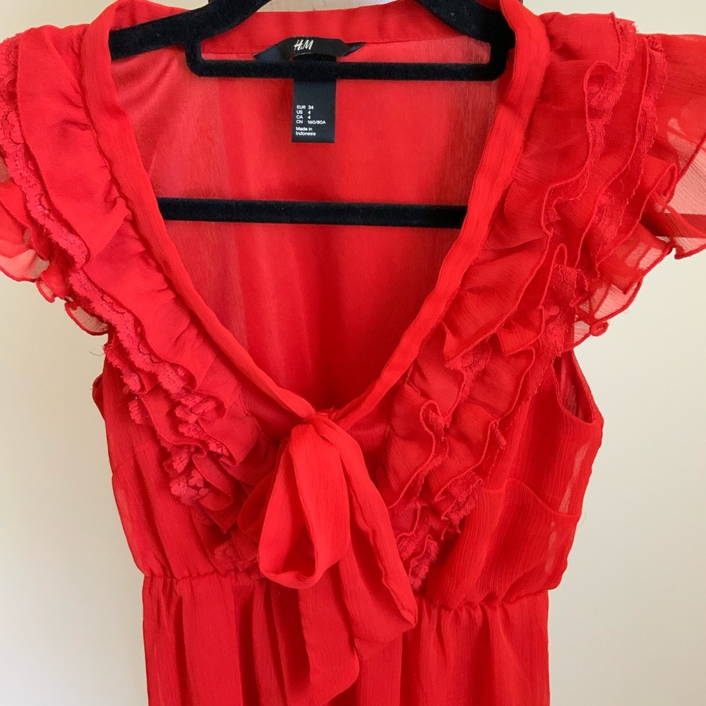 H&M Lace Ruffle Top Size 4 - Picture 3 of 4